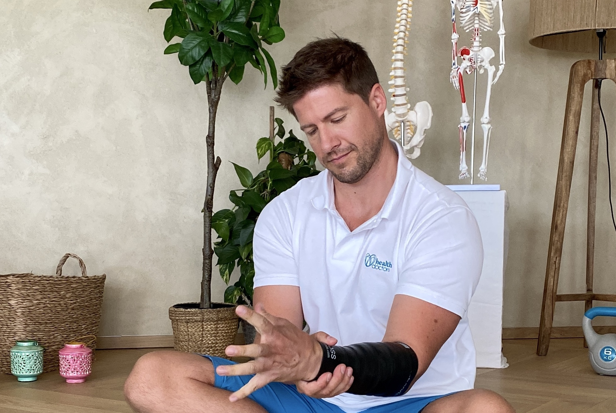 Flossing: Was kann die Therapie mit den Latexbändern?